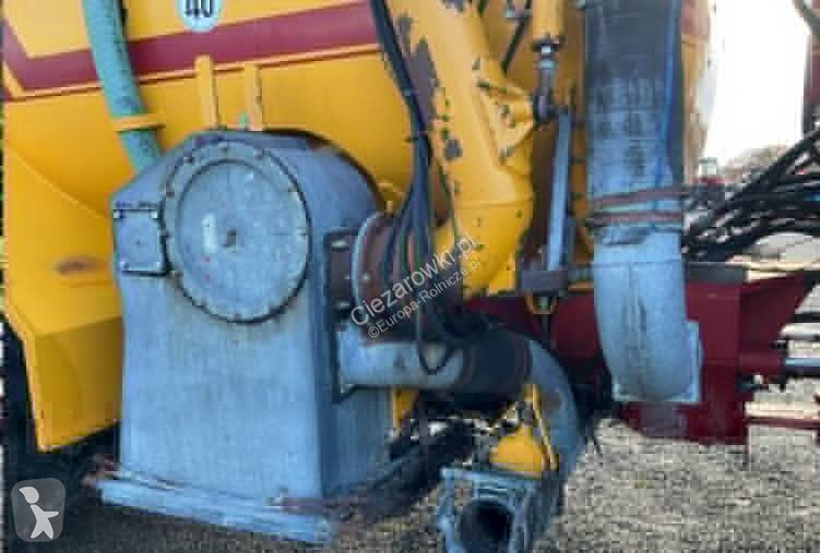 Gödselspridning Terra Gator TG 3104