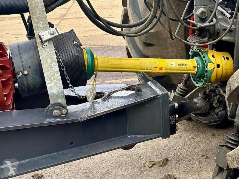 Gödselspridning   Garant TAV 28 mit Jurop-Pumpe