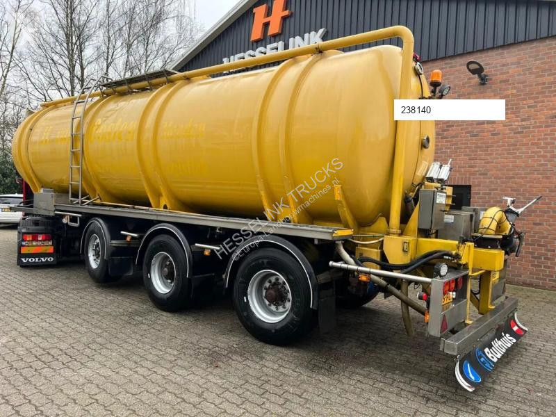 Esparcimiento 36m3 Mestoplegger Geijkte weging...