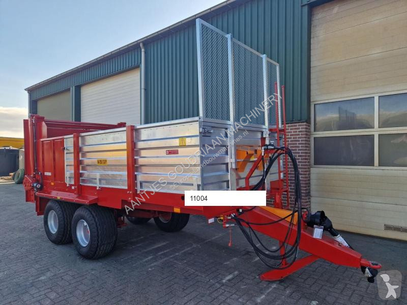 Meststrooier 8 ton - Nieuw crop dusting
