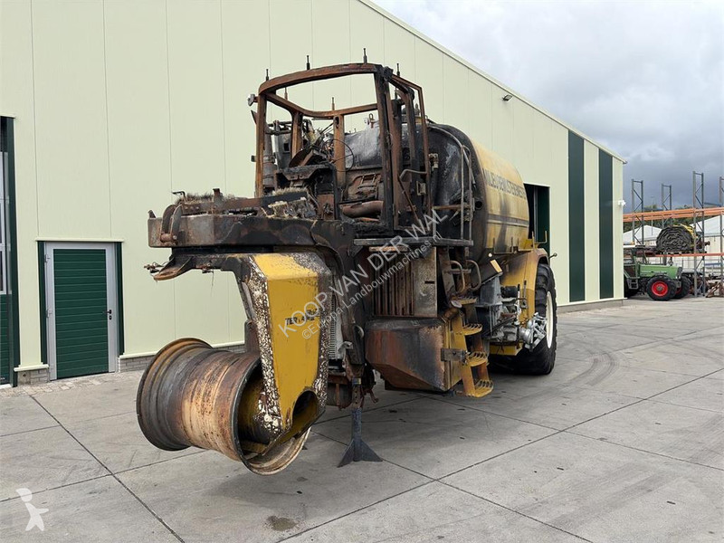 Gödselspridning Challenger Terragator TG8133