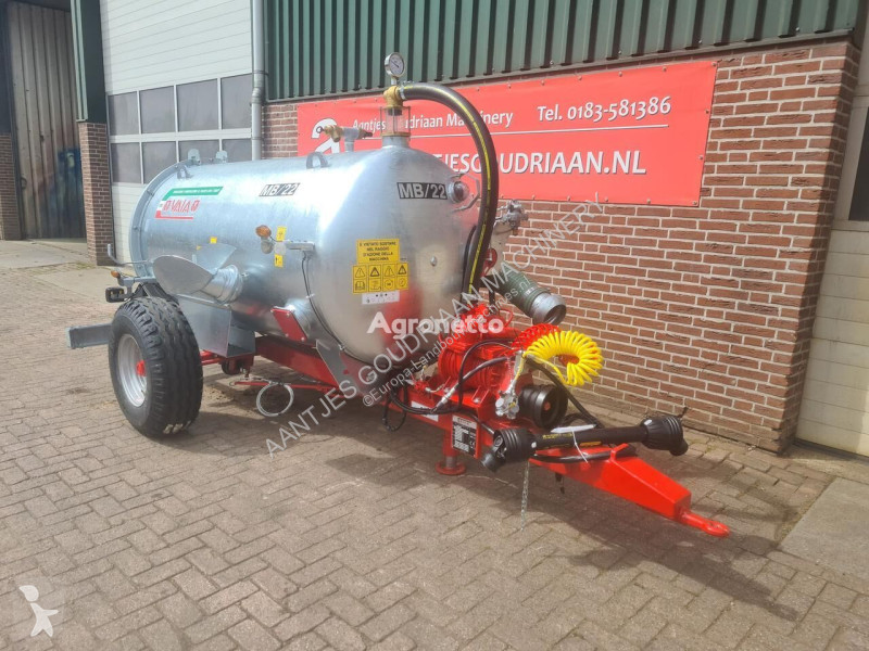 Esparcimiento Vaia waterwagen MB22