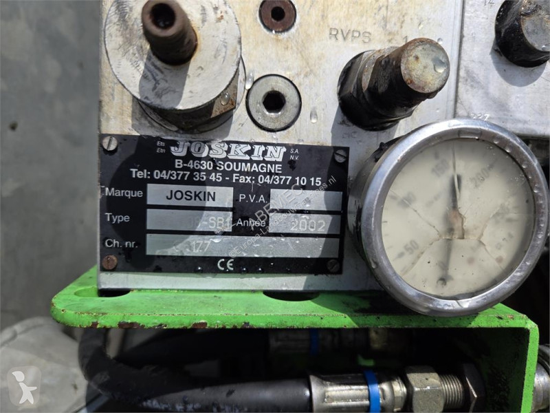 Joskin 8400S + Joskin 6020/28MAH crop dusting