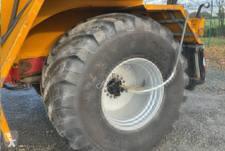 Gödselspridning Terra Gator TG 3104
