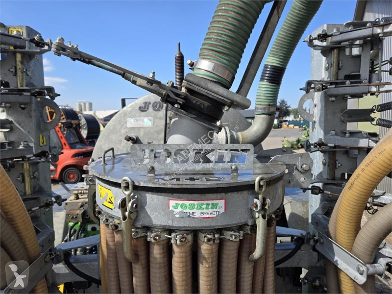 Joskin 8400S + Joskin 6020/28MAH crop dusting