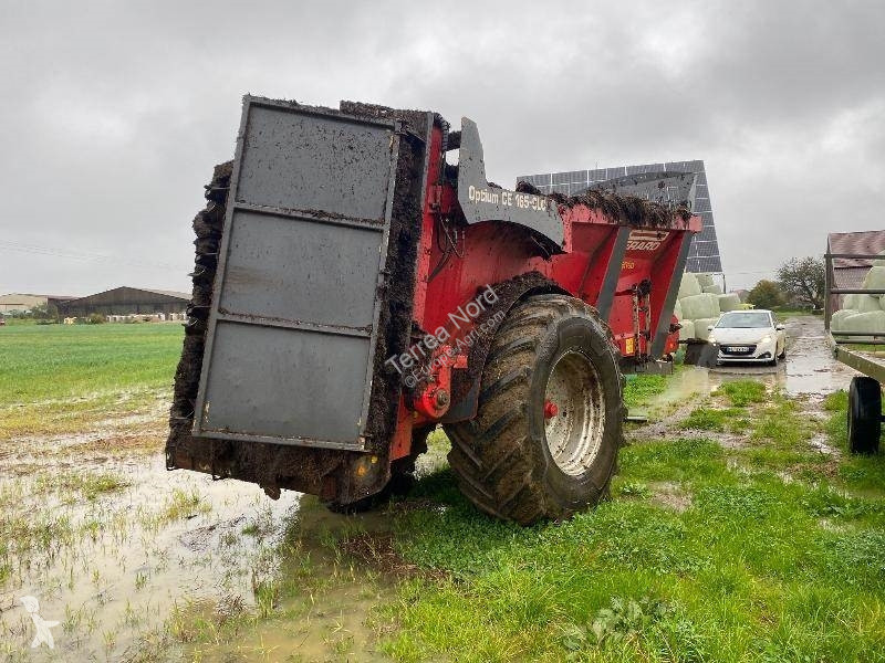 Épandage Perard OPTIUM CE 165SLC