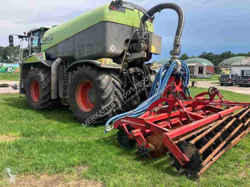 Épandage Kaweco Claas Xerion 4000 mit Kaweco