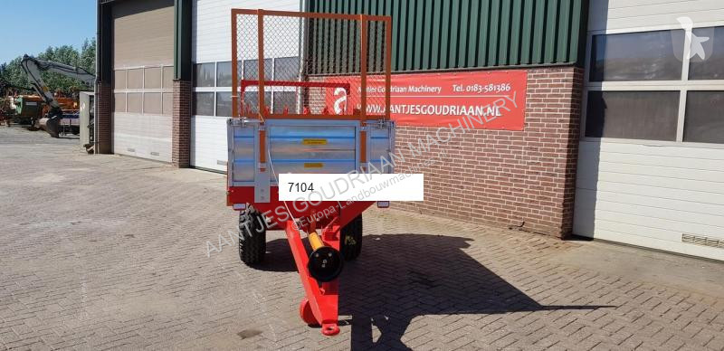 Meststrooier 2.5T - Nieuw crop dusting
