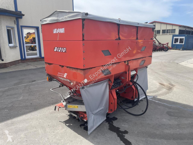 Gödselspridning Rauch  Axera H-EMC