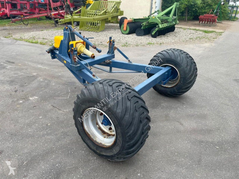 Esparcimiento Bogballe  Fahrwerk Düngerstreuer