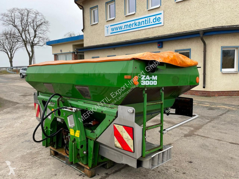 Épandage Amazone ZA-M Ultra Profis Hydro 3000