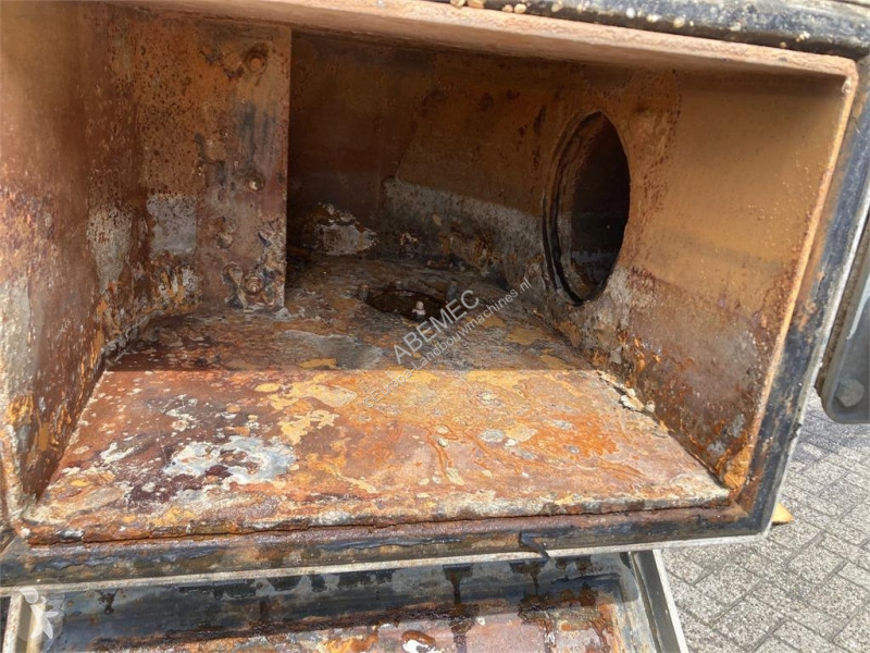 Esparcimiento Veenhuis tandemas 8000 Mengmesttank
