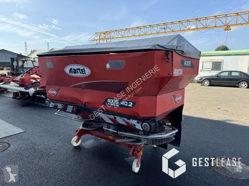 Spredning Kuhn  AXIS 40.2