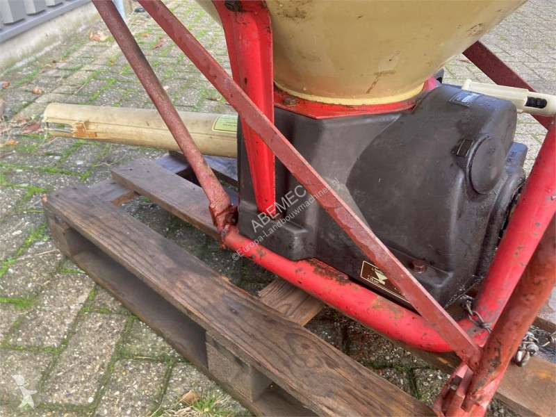 Rozhadzovanie Vicon pendelstrooier