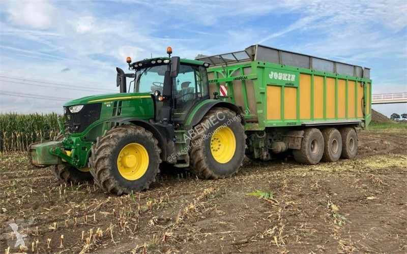 Gödselspridning Joskin Cargo chassis met tank...
