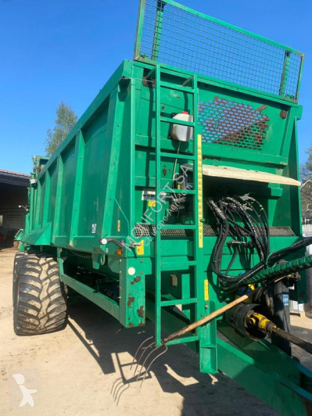 Épandage Tebbe  HS 200