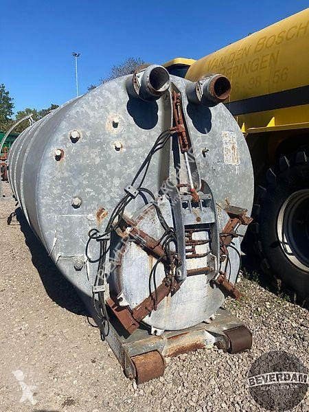 Spredning Peecon haakarm tank 22m3