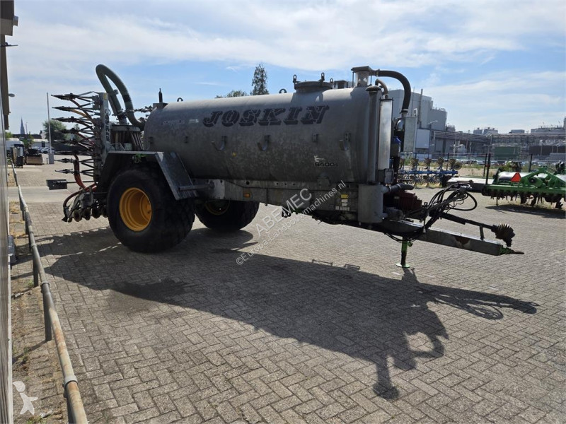 Joskin 8400S + Joskin 6020/28MAH crop dusting