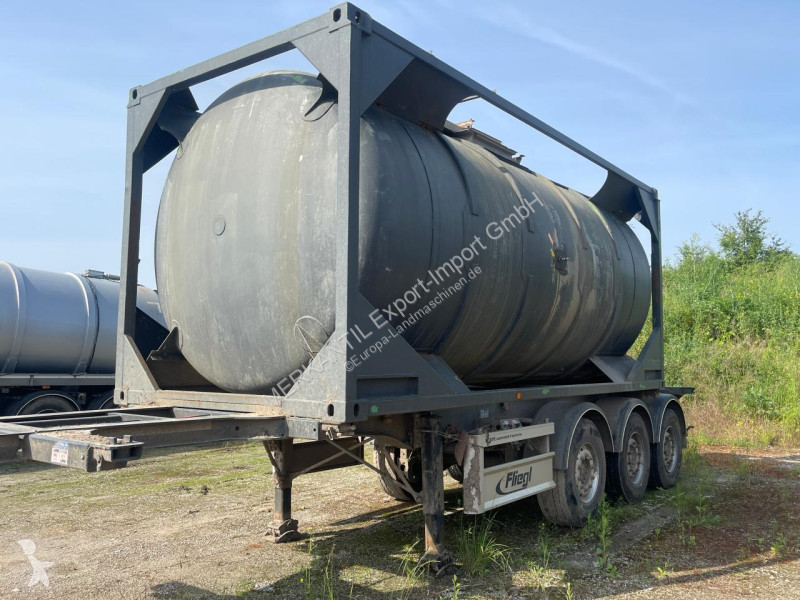 Esparcimiento Fliegl  Zubringer 25qm LKW