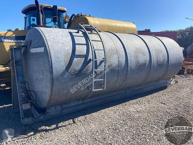 Spredning Peecon haakarm tank 22m3