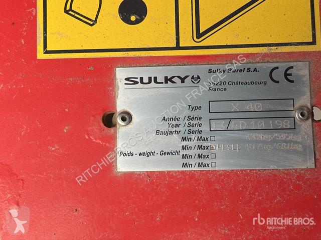 Sulky  X40+ crop dusting