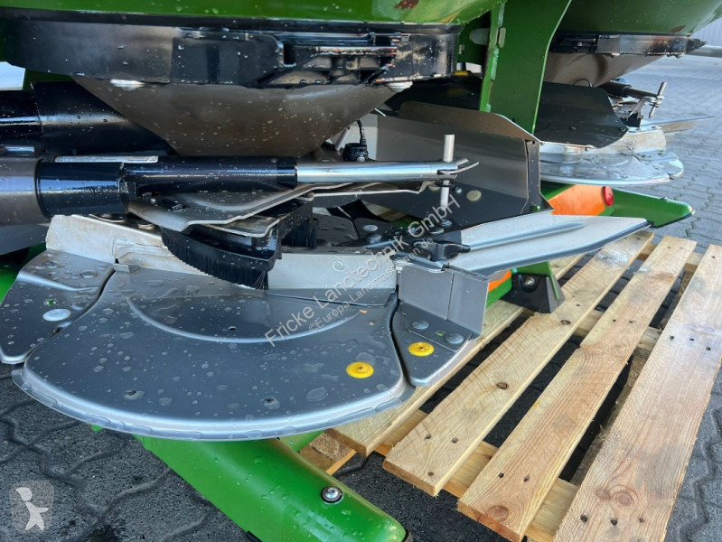 Amazone  ZA-TS Profis hydro crop dusting