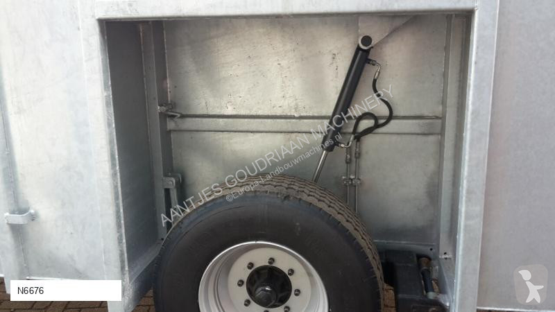 Spredning  Gegalvaniseerde mestcontainer