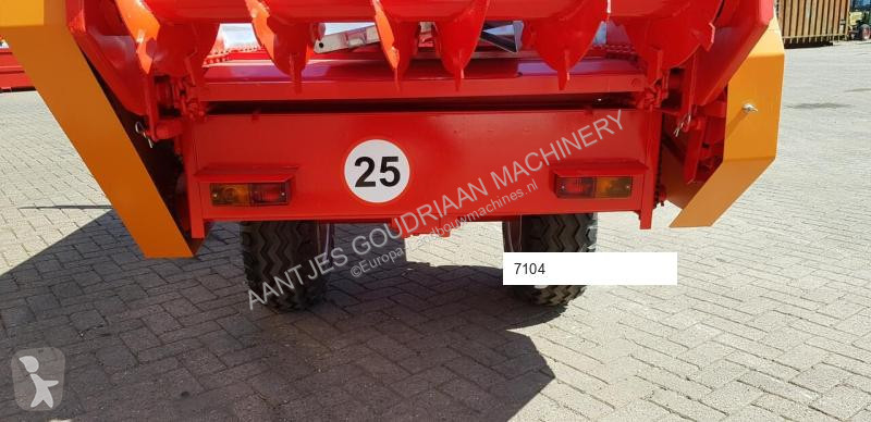 Meststrooier 2.5T - Nieuw crop dusting
