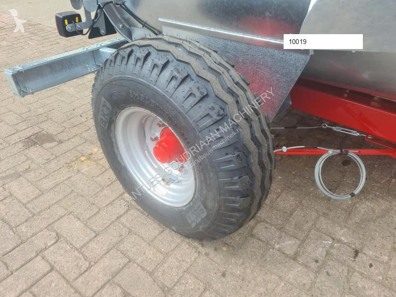 Vaia waterwagen MB22 - Nieuw crop dusting