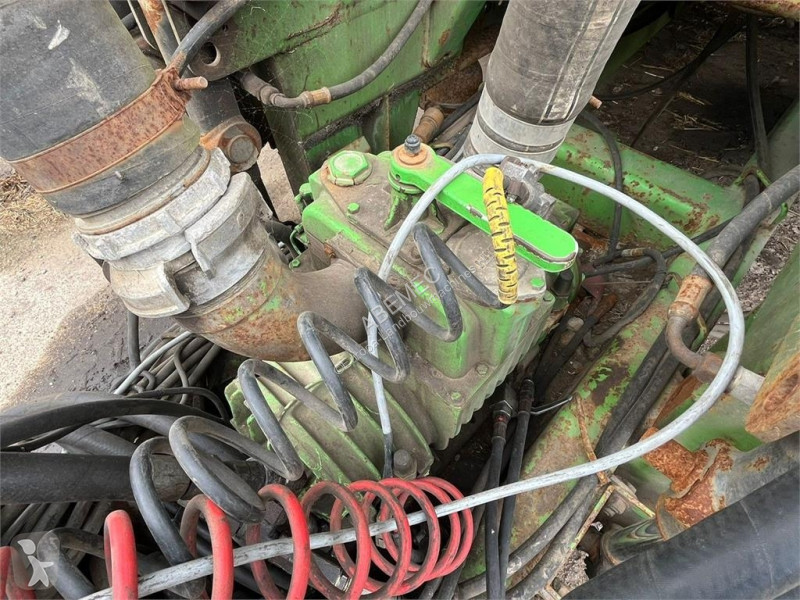 Gödselspridning Joskin Cargo chassis met tank...