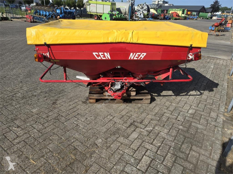 Lely weegstrooier crop dusting