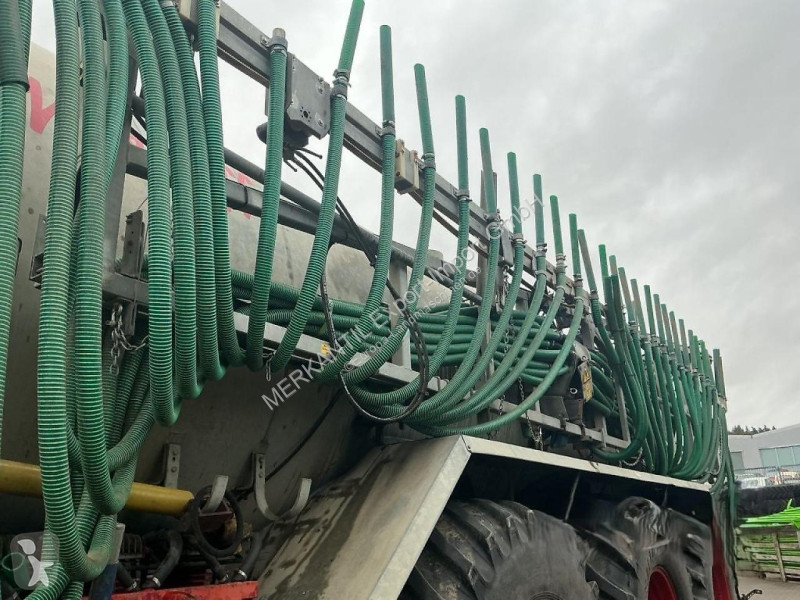 Épandage   26000 L