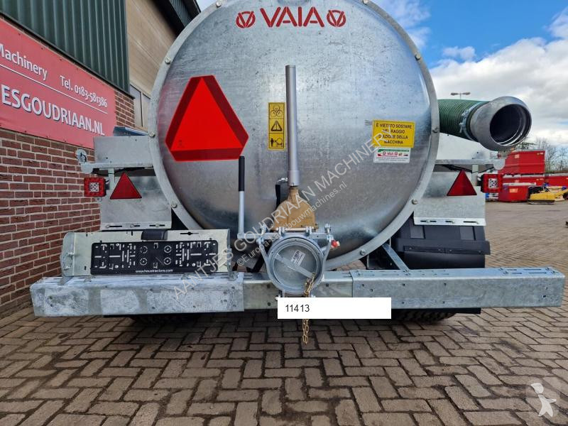 Vaia Waterwagen MB 38 - Nieuw crop dusting