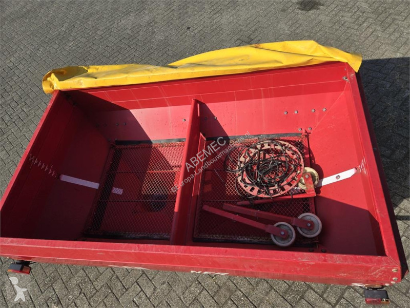 Lely weegstrooier crop dusting