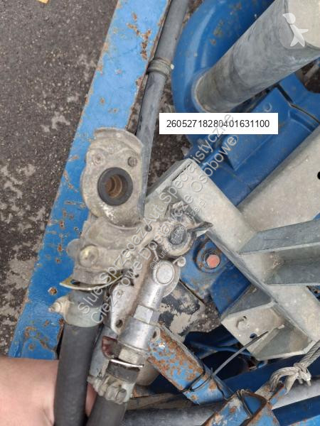 Rozhadzovanie  231/60 DMC 8000 kg 6000 L WOM...