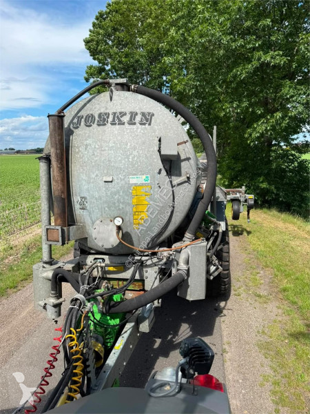 Joskin Komfort2 14000 + Terraflex 5200 crop...