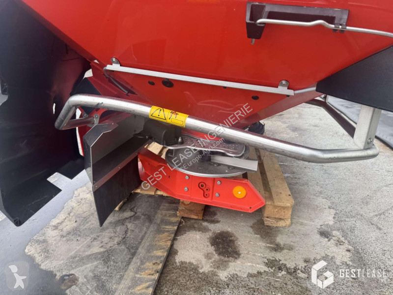 Épandage Kuhn  AXIS M 30.2 EMC-VS pro