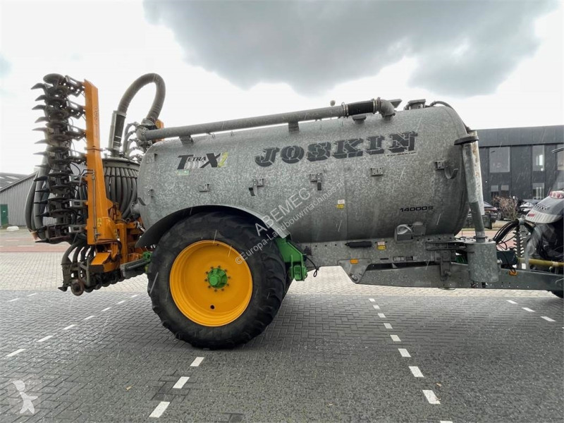 Esparcimiento Joskin Tetrax2 14000L + Veenhuis...