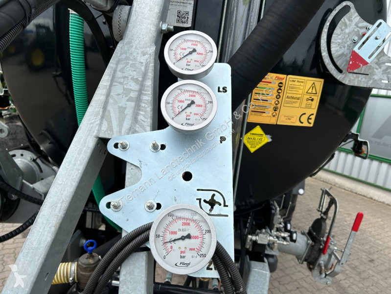 Espalhamento Fliegl  VFW 18000 MAXX LINE PLUS