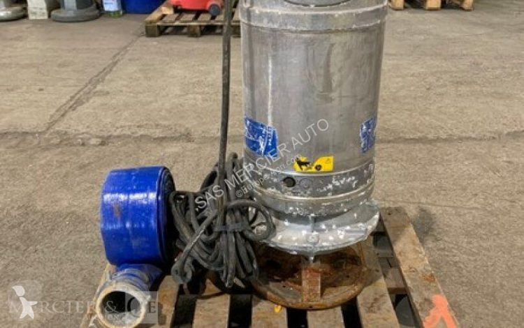 Irrigation pompe immergee