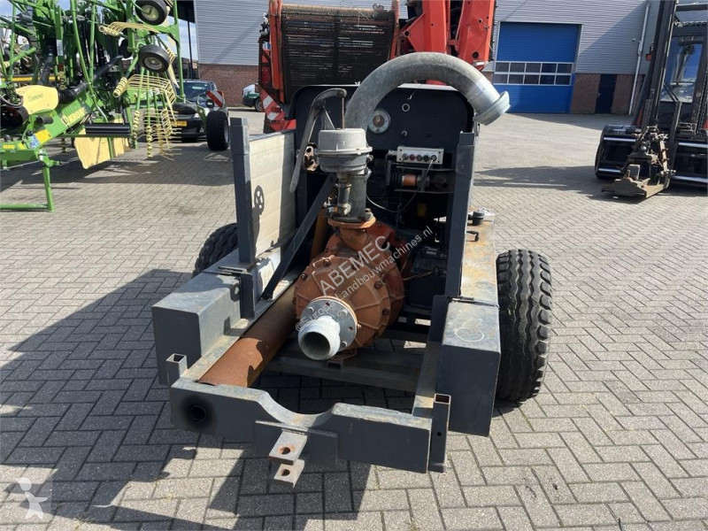 Öntözés  Motorpompset DAF + Landini FMS 80/3 pomp