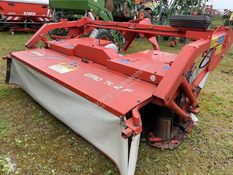Henificación Kuhn 702 FF