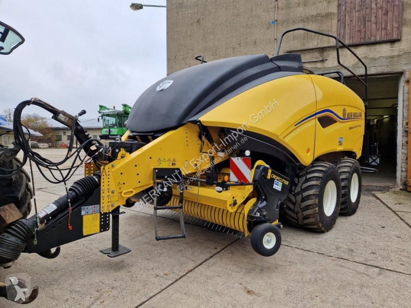 Henificación New Holland BB 1270 RC Plus