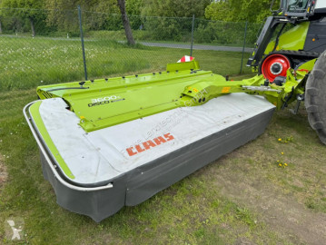 Claas Harvester