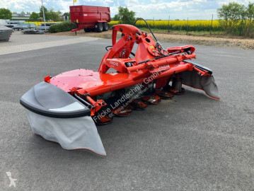 Kuhn Harvester