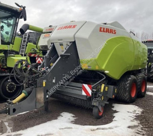 Presse à balles carrées moyenne densité Claas