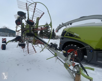 Andaineur double rotor latéral Claas