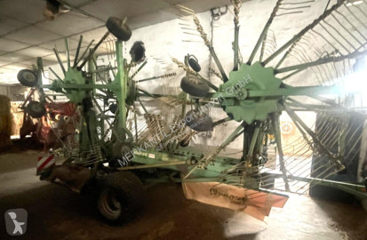 Andaineur double rotor latéral Krone