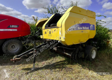 Rotoempacadora New Holland