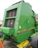 John Deere 590 Presse à balles rondes occasion